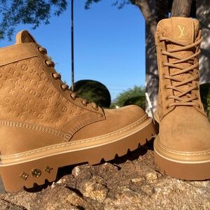 Louis Vuitton “LV Ranger” Boot — Beige / Nubuck Monogram